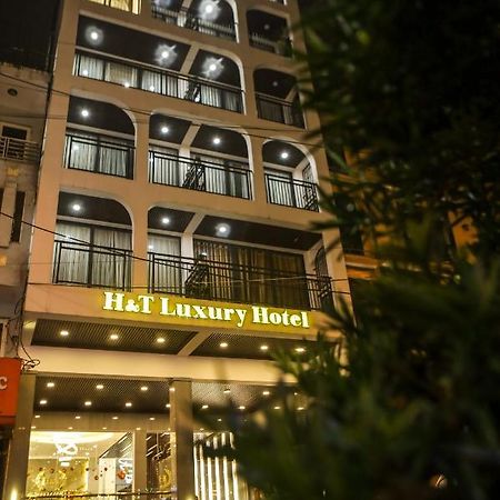 H&T Luxury Hotel Sa Pa Buitenkant foto